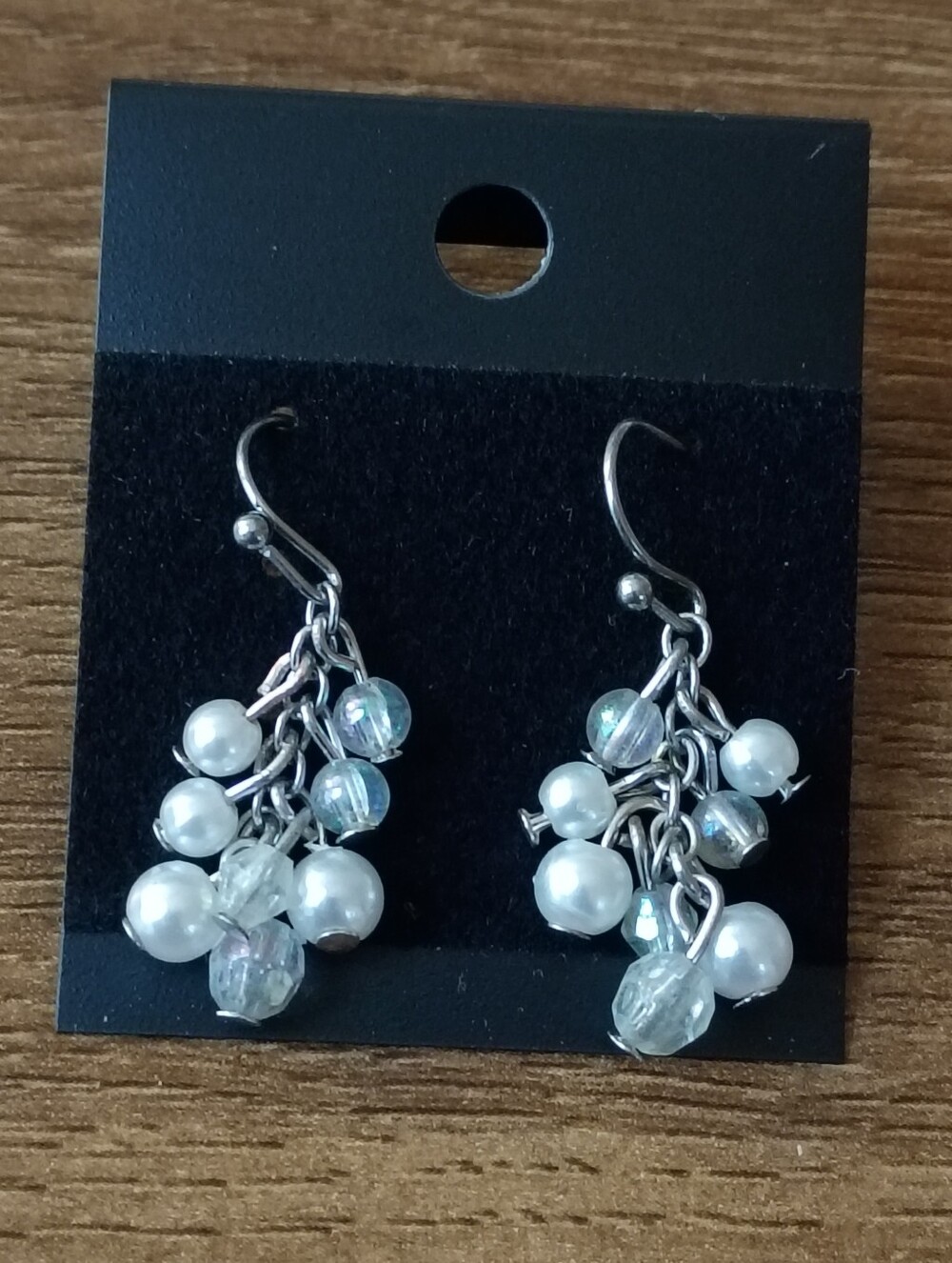 Fashion Jewelry Silver Tone White Beaded Dangle Earrings
